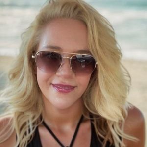 Meet your Posher, Jen